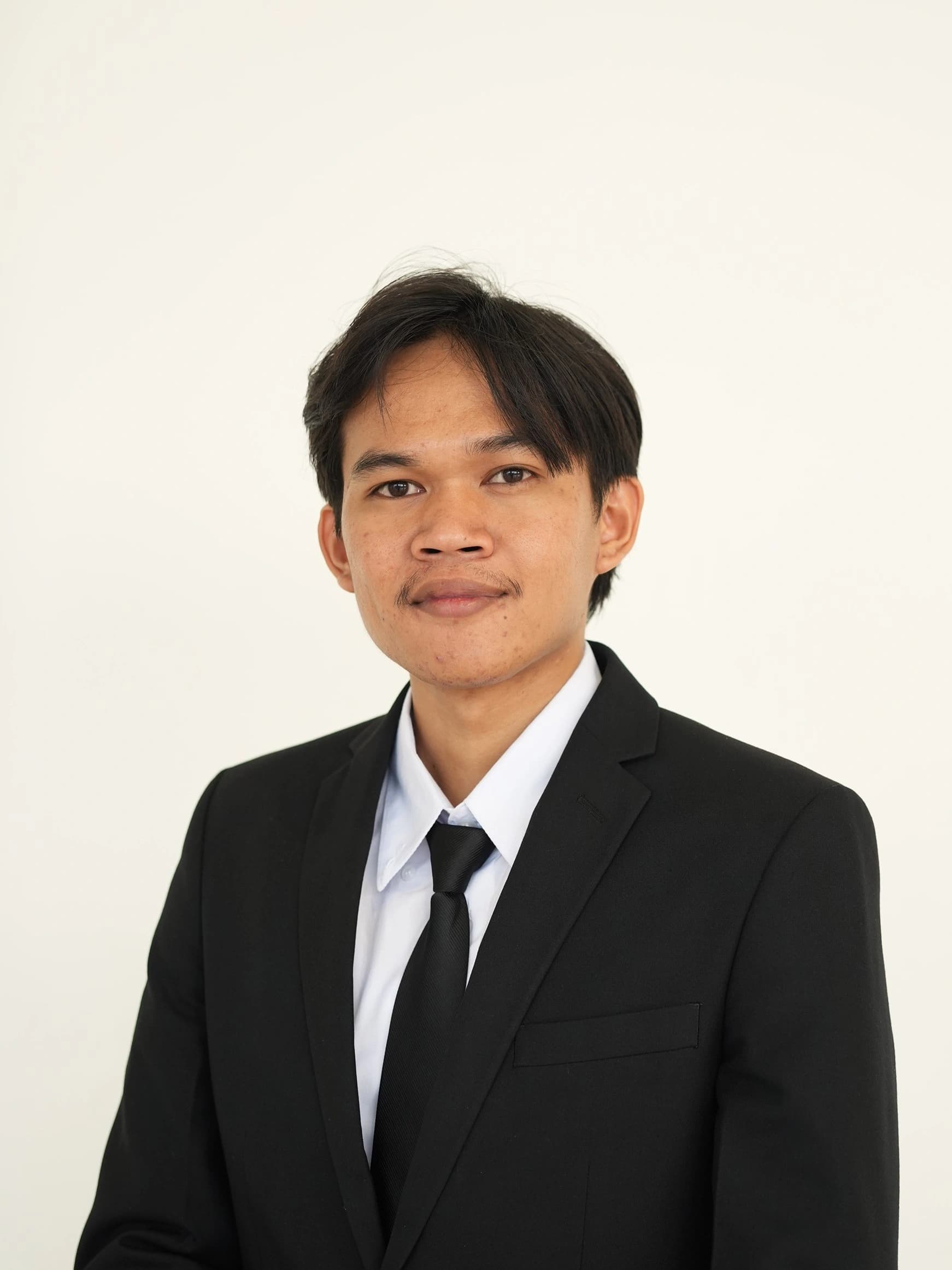 Portrait photo of Annas Tri Widagdo